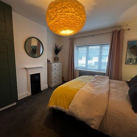 Warm And Cosy City Centre Home Near Train Station Chichester Extérieur photo